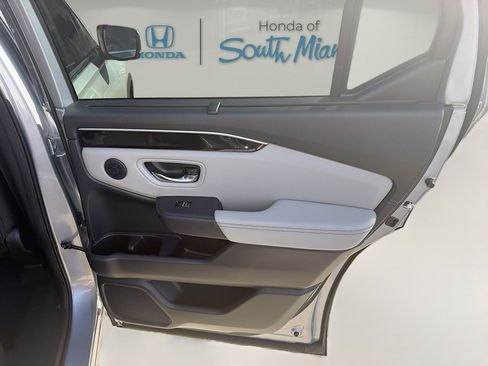 Certified 2023 Honda Pilot EX-L image 31