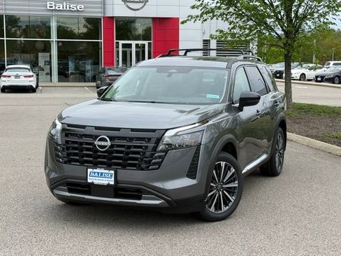 New 2026 Nissan Pathfinder Platinum AWD/4WD image 2