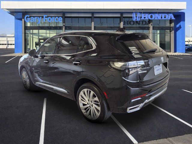 Used 2025 Buick Envision Avenir AWD/4WD image 3