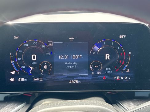 Used 2025 Chevrolet Suburban RST w/ Comfort Package AWD/4WD image 26