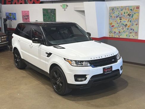 Used 2015 Land Rover Range Rover Sport HSE AWD/4WD image 38
