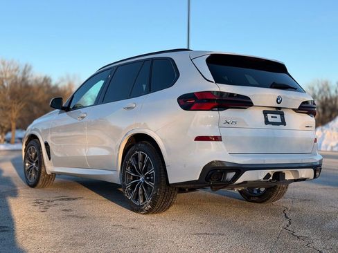 New 2026 BMW X5 xDrive40i w/ M Sport Package image 4