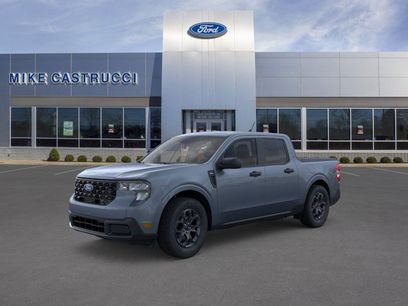 New 2025 Ford Maverick XLT w/ Equipment Group 301A