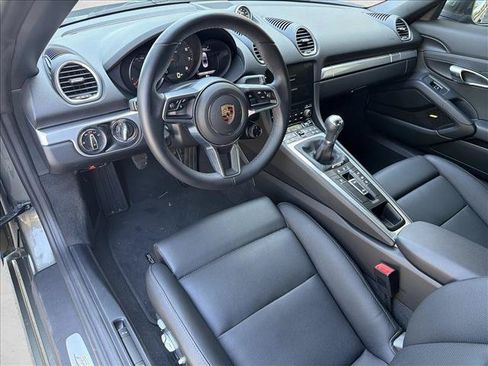 Used 2025 Porsche 718 Boxster RWD image 14