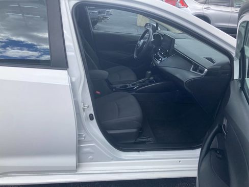 Used 2022 Toyota Corolla LE image 24