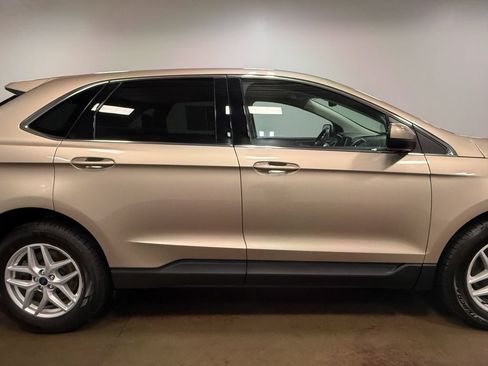 Used 2021 Ford Edge SEL w/ Convenience Package AWD/4WD image 32