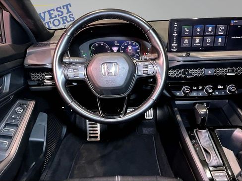 Used 2024 Honda Accord Sport image 9