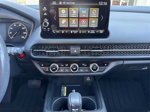 Certified 2024 Honda HR-V EX-L image 17