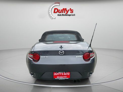 Used 2016 MAZDA MX-5 Miata Grand Touring RWD image 24
