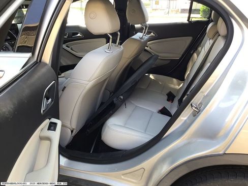 Used 2020 Mercedes-Benz GLA 250 image 9