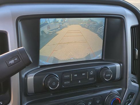 Used 2018 GMC Sierra 1500 SLT image 34