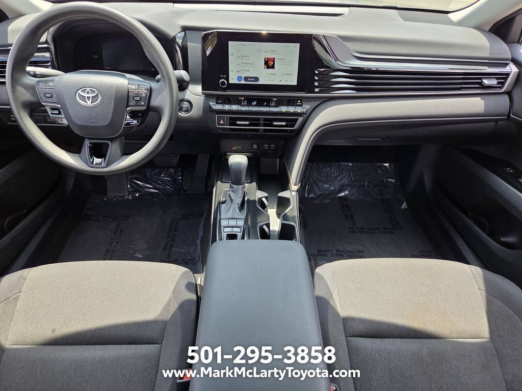 Used 2025 Toyota Camry LE FWD image 12