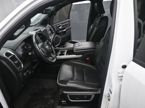 Used 2023 RAM 1500 Laramie image 10
