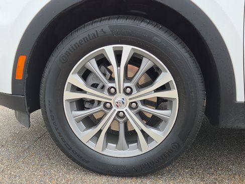 Used 2023 Buick Envision Preferred w/ Premium Seat Package AWD/4WD image 9