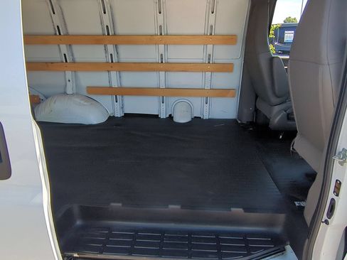 Used 2019 Chevrolet Express 2500 w/ Driver Convenience Package RWD image 23
