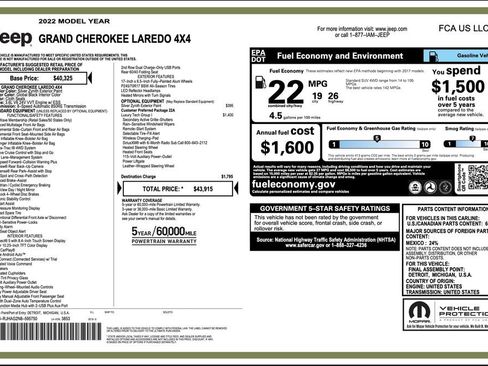 Certified 2022 Jeep Grand Cherokee Laredo w/ Luxury Tech Group I AWD/4WD image 3