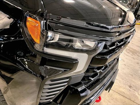 Used 2024 Chevrolet Silverado 1500 RST w/ Redline Edition AWD/4WD image 34