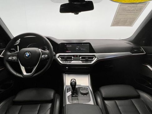 Used 2021 BMW 330i Sedan w/ Premium Package RWD image 10