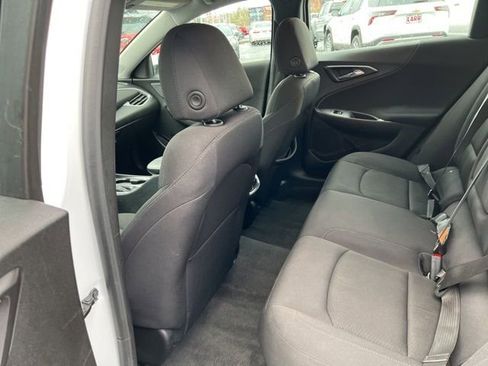 Used 2024 Chevrolet Malibu LT image 47