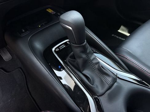 Used 2026 Toyota Corolla XSE FWD image 18