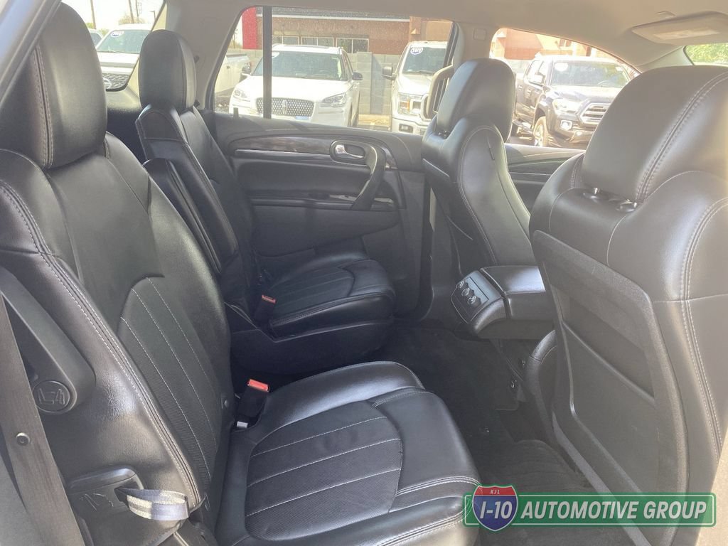 Used 2017 Buick Enclave Leather FWD image 13