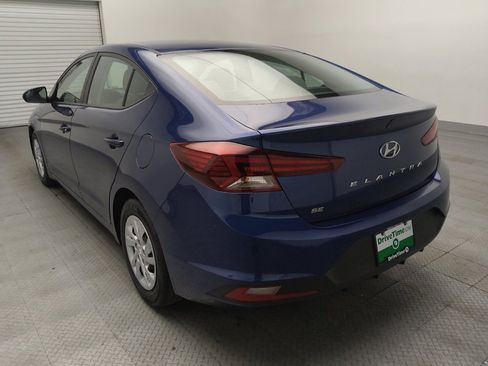 Used 2020 Hyundai Elantra SE FWD image 5