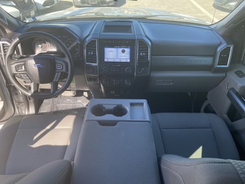 Used 2017 Ford F250 XLT w/ XLT Premium Package image 20