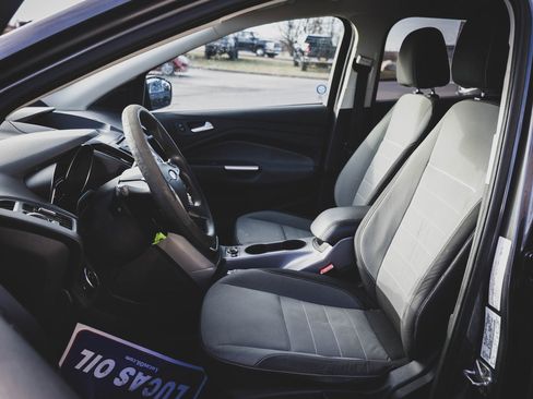 Used 2013 Ford Escape SE image 17