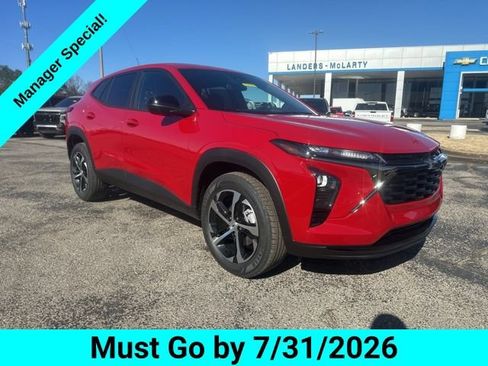 New 2026 Chevrolet Trax RS w/ Sunroof Package FWD image 1
