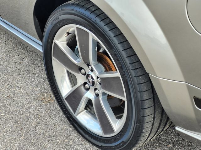 Used 2008 Ford Mustang GT Premium RWD image 7