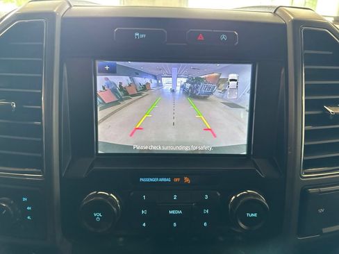 Used 2020 Ford F150 XLT w/ Equipment Group 302A Luxury AWD/4WD image 34