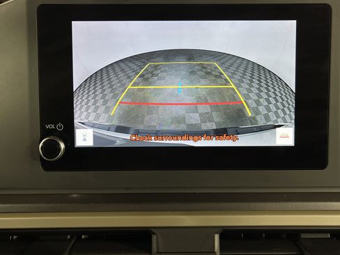 Used 2025 Toyota Tacoma SR5 image 23