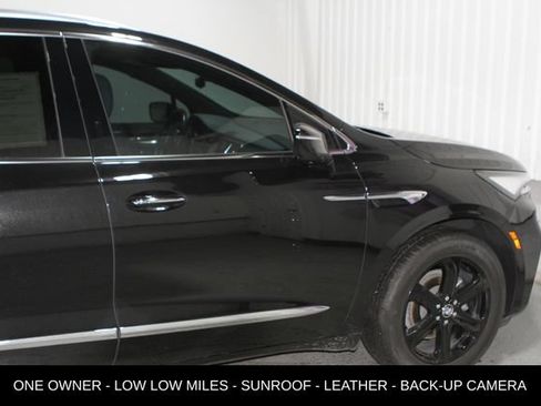 Used 2023 Buick Enclave Essence w/ Experience Buick Package AWD/4WD image 36