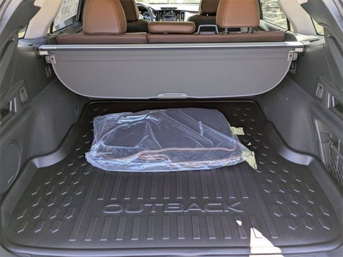 New 2025 Subaru Outback Touring XT w/ Tech Package 3 image 14