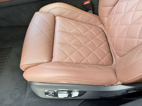 Used 2023 BMW X6 xDrive40i w/ Luxury Seating Package AWD/4WD image 13