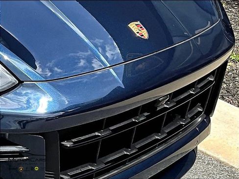 Used 2025 Porsche Cayenne Turbo GT image 24