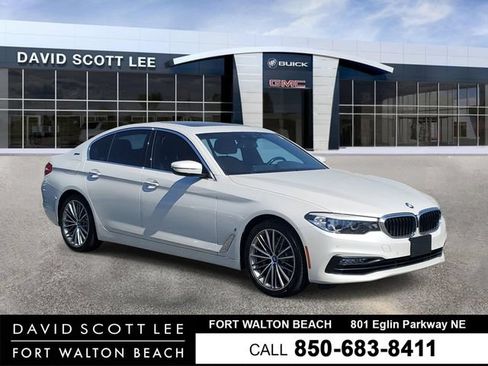 Used 2018 BMW 530e w/ Premium Package 2 RWD image 1