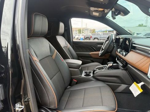 Certified 2023 GMC Canyon AT4 AWD/4WD image 31