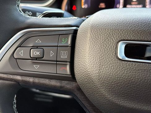 New 2025 Jeep Grand Cherokee Limited image 11