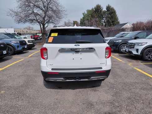 Used 2023 Ford Explorer XLT w/ Equipment Group 202A image 5