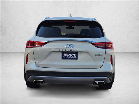 Used 2021 INFINITI QX50 Sensory w/ Cargo Package AWD/4WD image 8