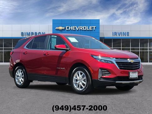 Used 2023 Chevrolet Equinox LT FWD image 1