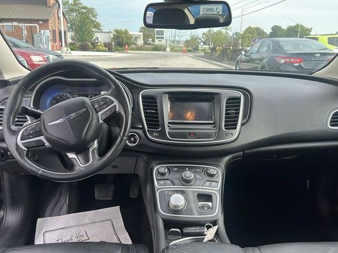 Used 2015 Chrysler 200 C w/ Sun/Sound Group FWD image 15