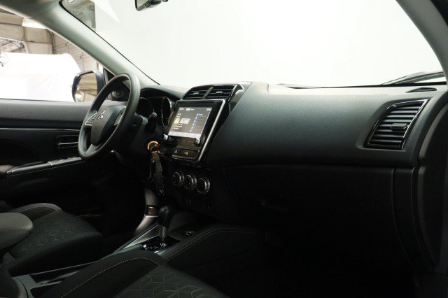 Used 2026 Mitsubishi Outlander Sport AWD image 21