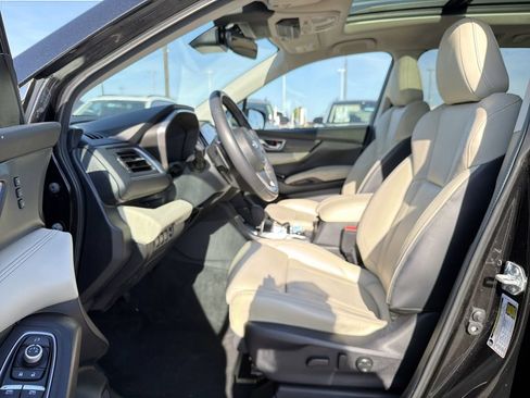 Used 2024 Subaru Ascent Limited w/ Technology Package AWD/4WD image 11