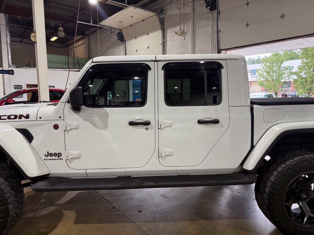Used 2021 Jeep Gladiator Rubicon AWD/4WD image 12
