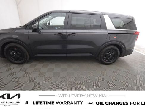 New 2026 Kia Carnival LX image 8