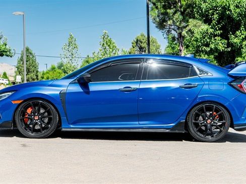 Used 2018 Honda Civic Type R image 3