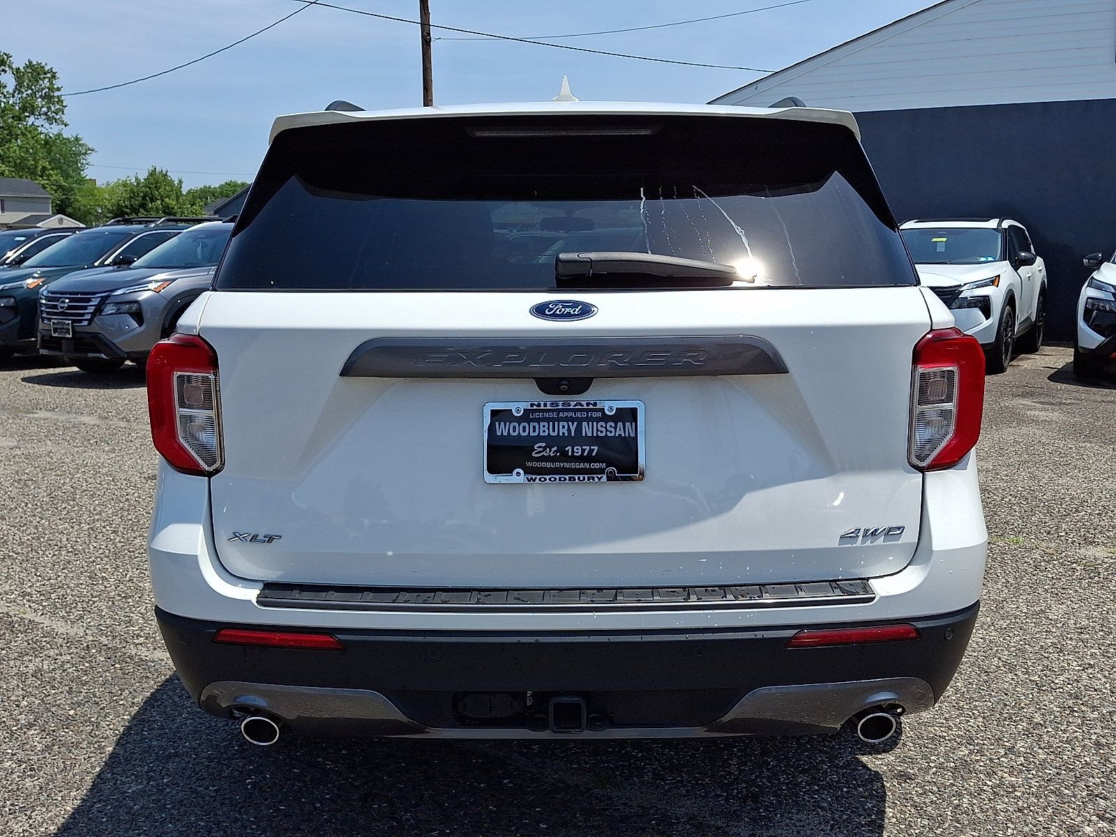 Used 2023 Ford Explorer XLT w/ Equipment Group 202A AWD/4WD image 5