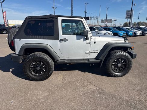 Used 2010 Jeep Wrangler Sport image 26